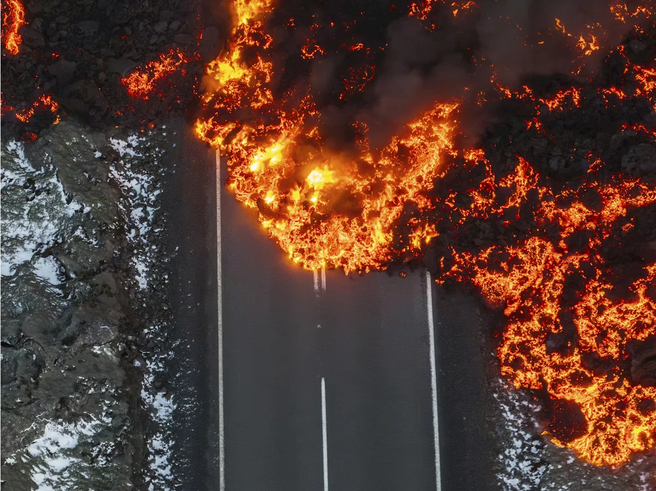 Iceland Volcano Eruption Update: Lava Approaches Iconic Blue Lagoon