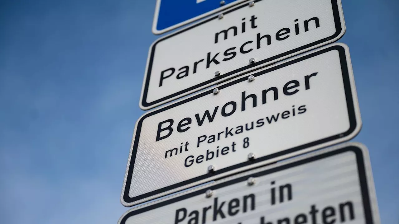 Baden-Württemberg: Bewohner müssen in Tübingen fürs Parken mehr zahlen