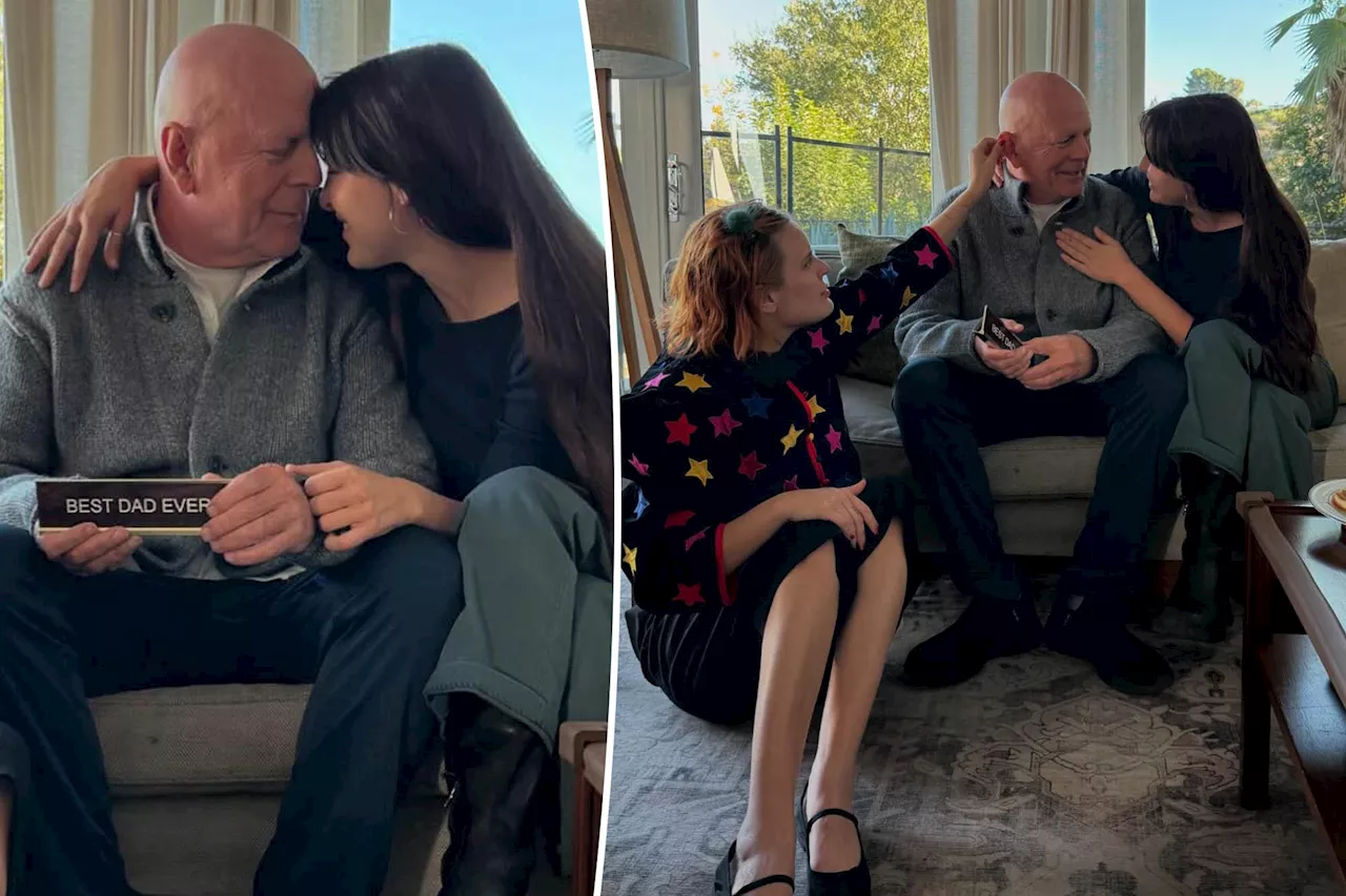 Bruce Willis poses with daughters Tallulah and Scout in rare photo taken during family’s Thanksgiving celebration