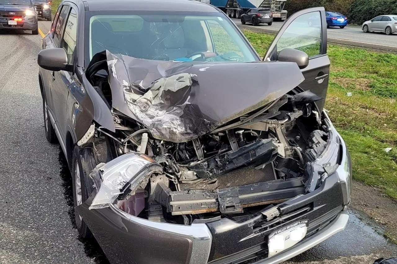 Loose wheel from truck crashes head-on into SUV on B.C. highway