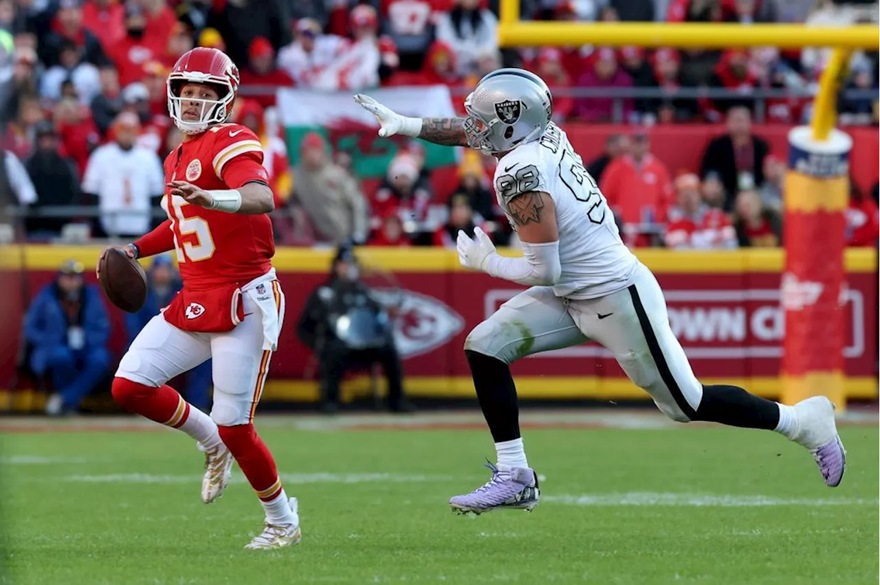 Kansas City Chiefs buchen Playoff-Ticket - dank schlimmem Fehler der Raiders