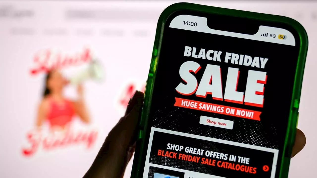 Australians Warned About Scams During Black Friday and Cyber Monday