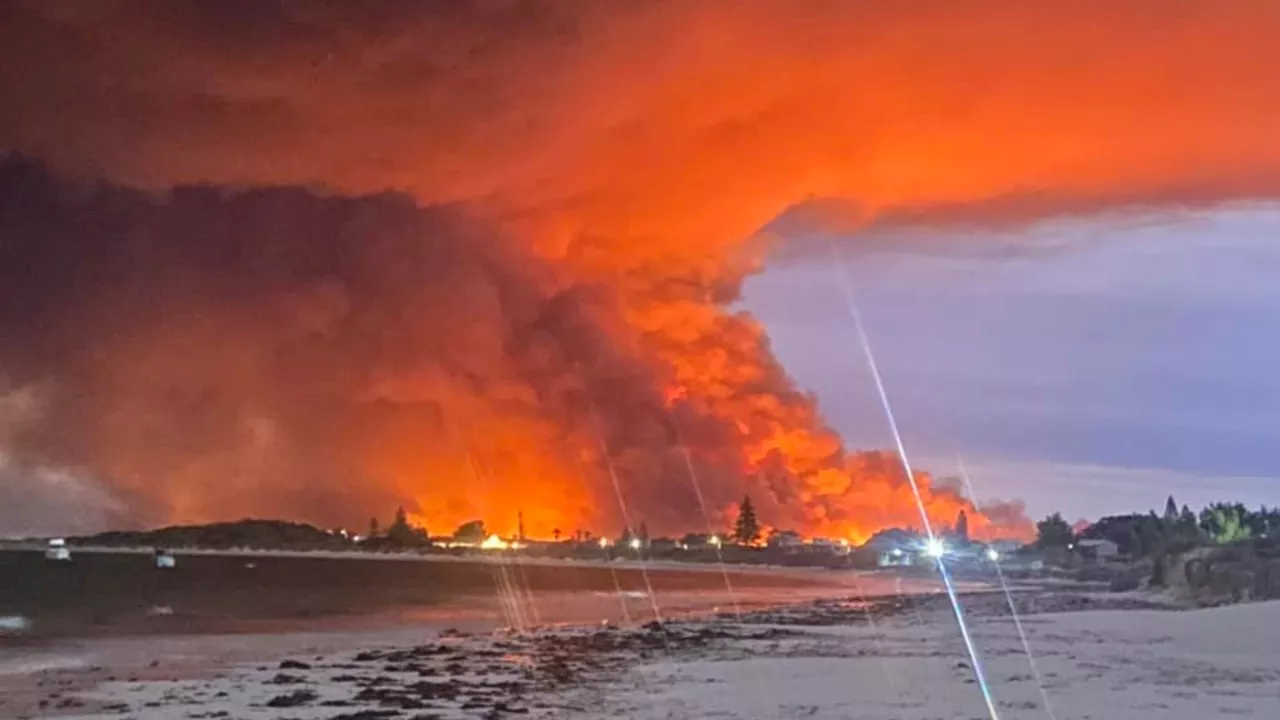 Western Australian Residents Warned to Shelter In Place Amidst 'Challenging' Bushfires