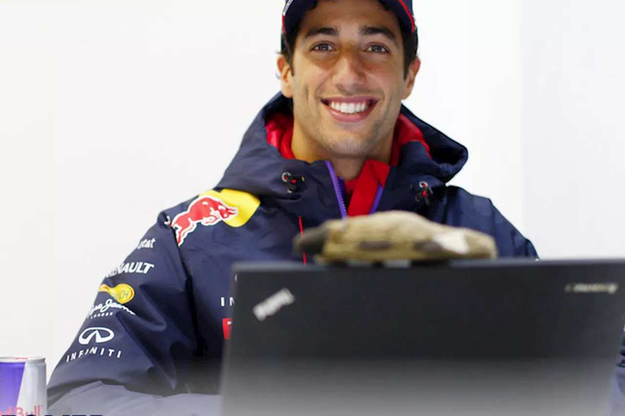 Daniel Ricciardo unterhält Fans mit ungewöhnlichen Fragen