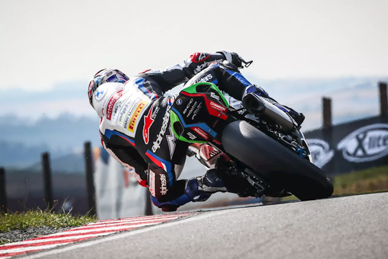 IDM Schleiz: Reiterbergers SBK-Hammer in Rennen 1