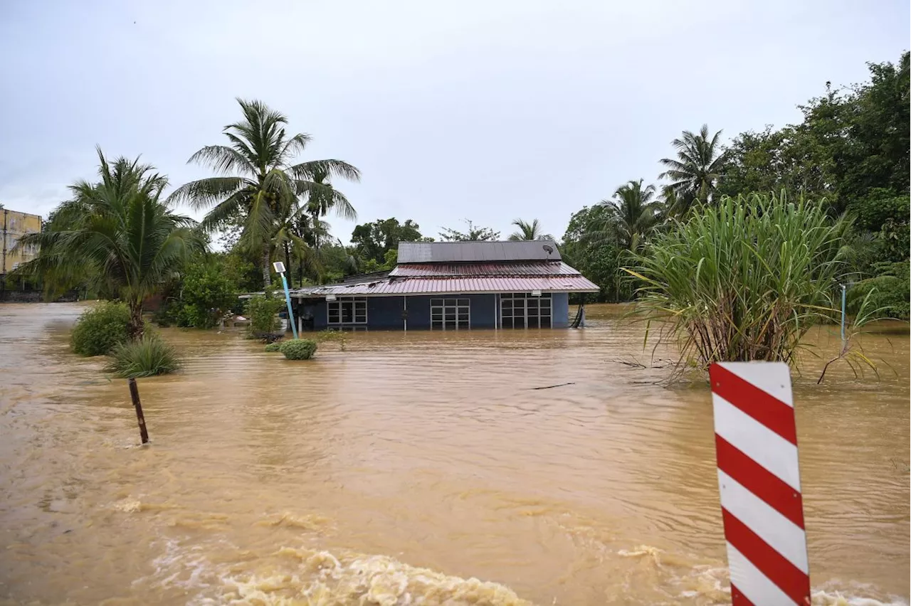 Flood situation in East Coast could worsen depending on rainfall, says expert