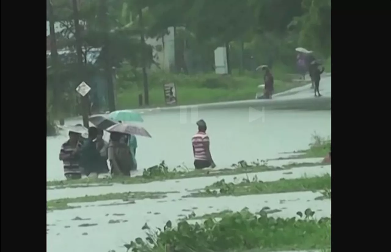 Four children drowned as storm batters Bay of Bengal