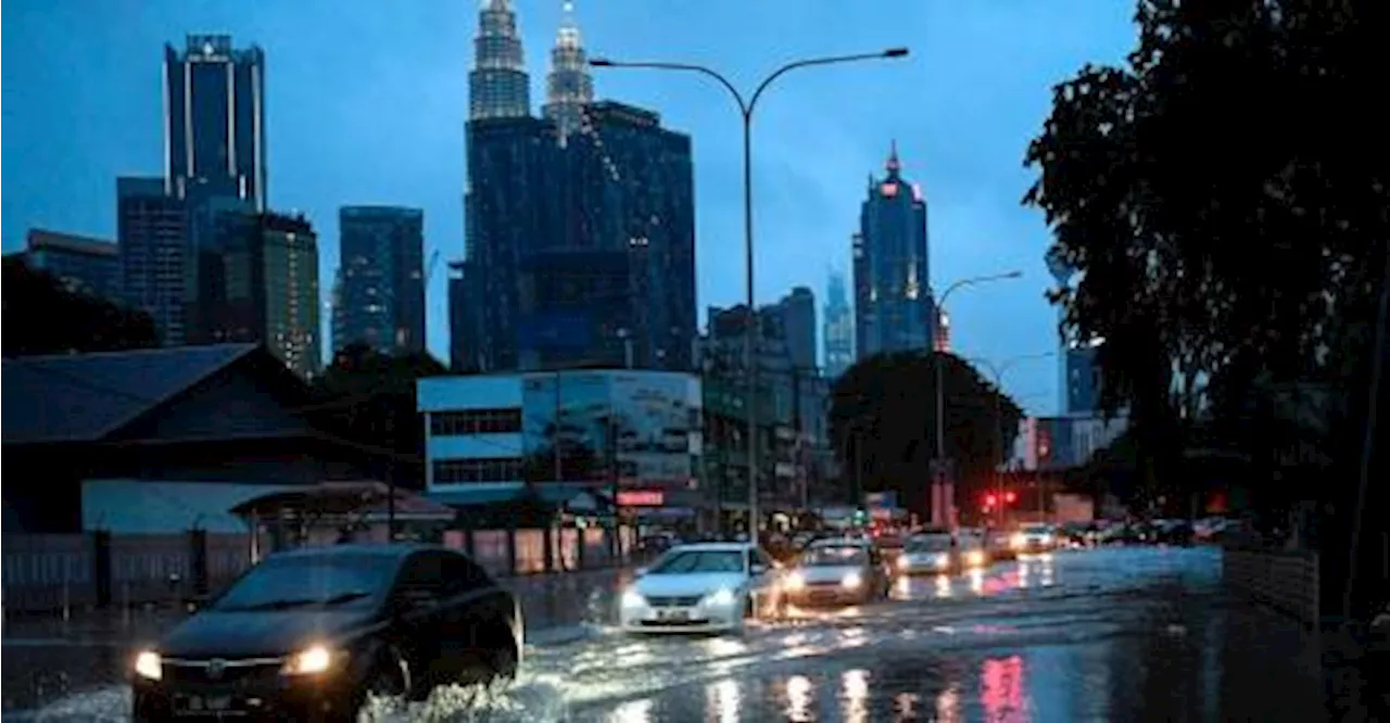 Floods: Number of victims in four states rises, Johor fully recovers