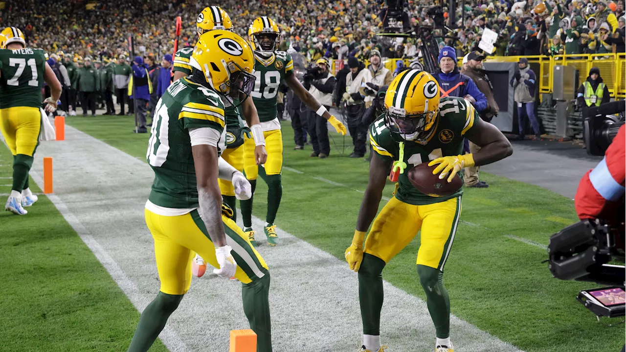 Jordan Love Leads Packers to Victory Over Dolphins