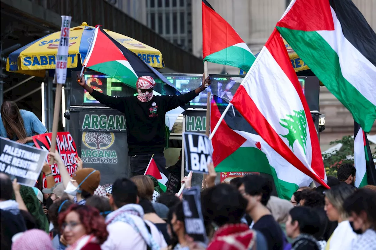 Polis New York tahan peserta protes Pro-Palestin