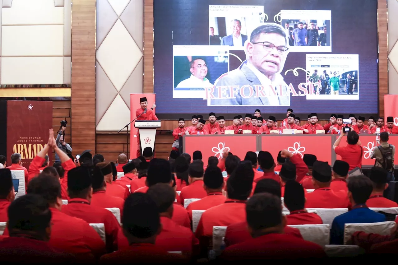 UMNO Youth Wing Armada Pledges Support for Muhyiddin's Leadership