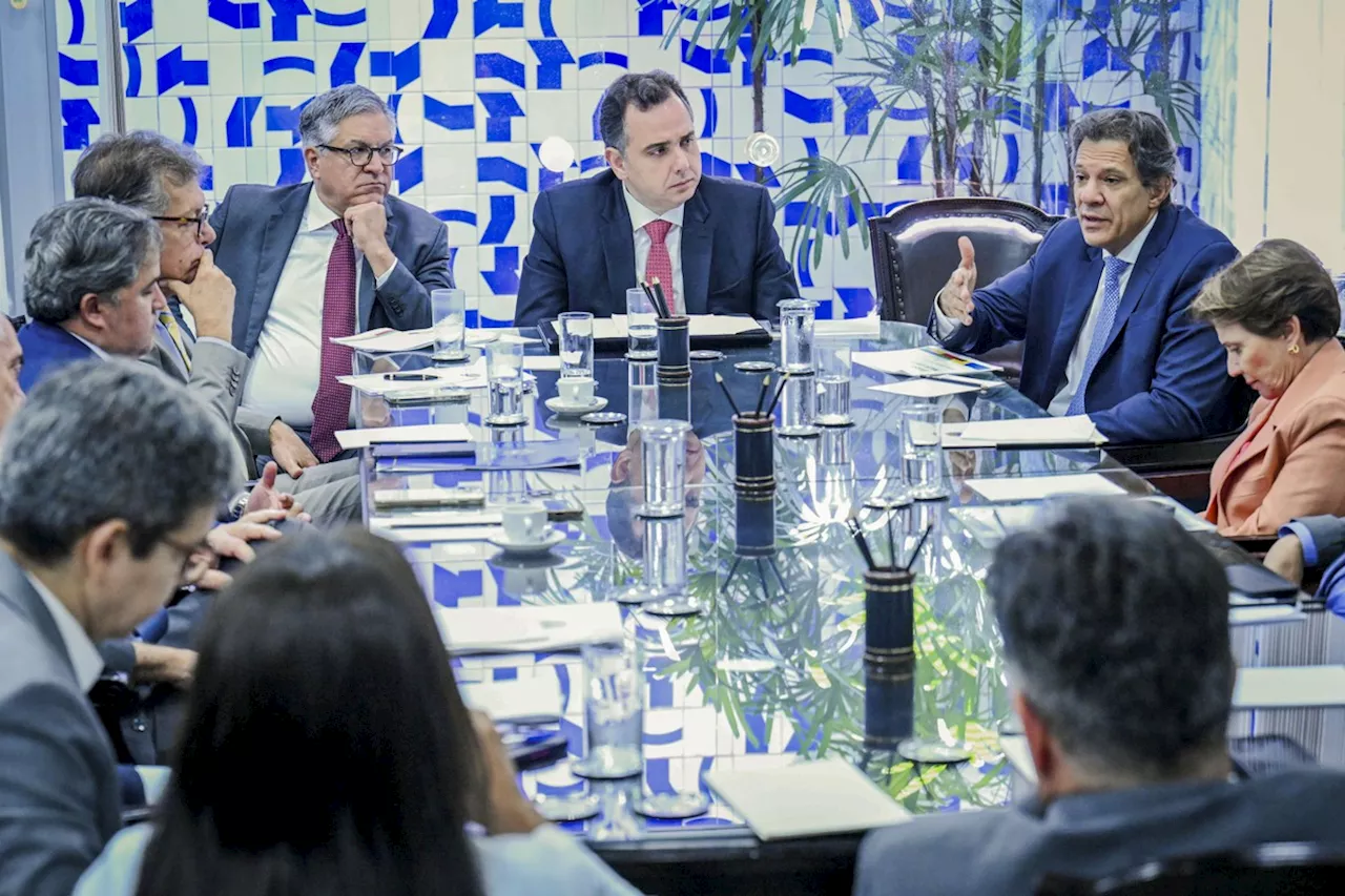 Senadores do PL tentaram articular boicote a encontro com Haddad para discutir pacote de gastos