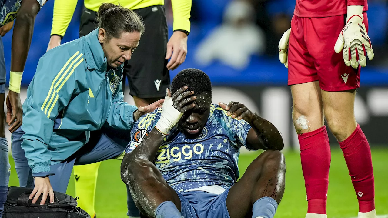 Blessure van Brian Brobbey van Ajax lijkt mee te vallen