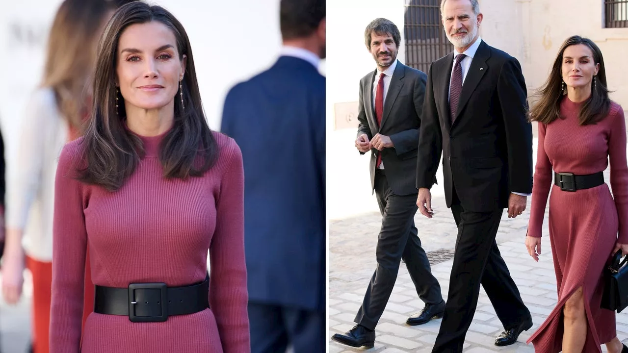 La reina Letizia: un toque de elegancia con el vestido rojo carmín para las fiestas