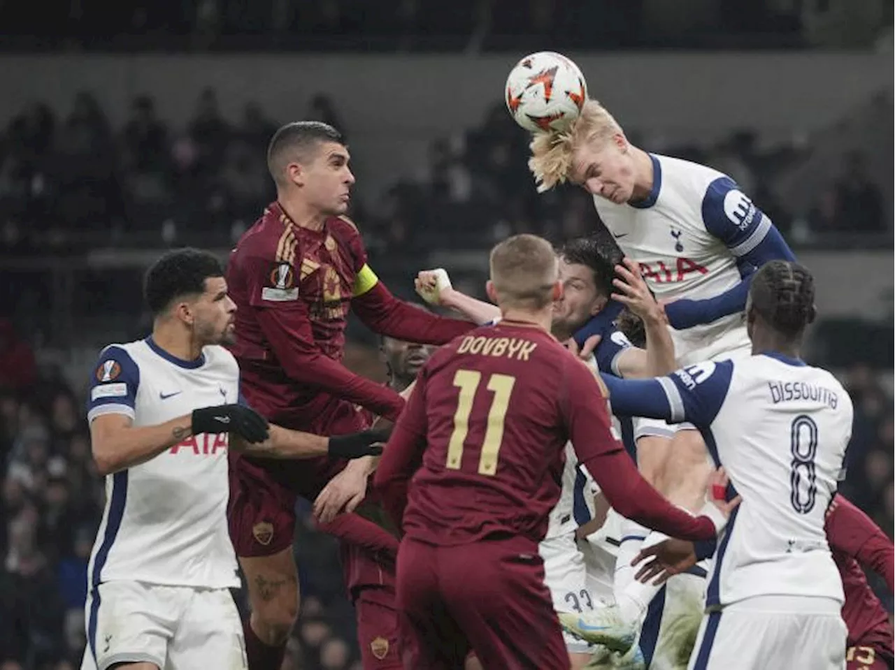 Drei Teams punktegleich an der Tabellenspitze nach dem fünften EL-Spieltag