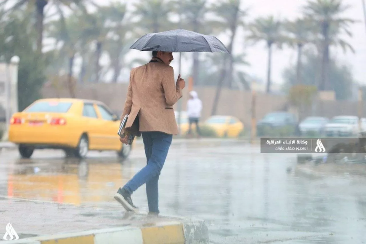 العراق... احتفاء برحيل مواسم الجفاف وخيبة أمل من تواضع الخدمات