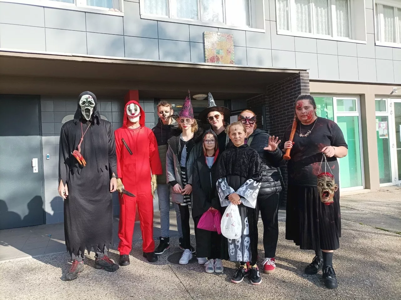 Les monstres ont envahi Neuville-lès-Dieppe pour Halloween