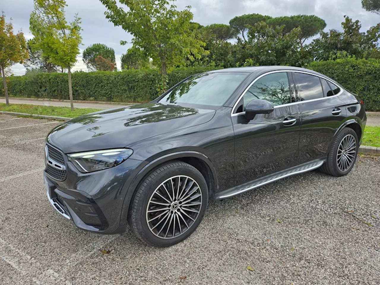 Mercedes GLC Coupé 300de: plug-in diesel dalle forti emozioni