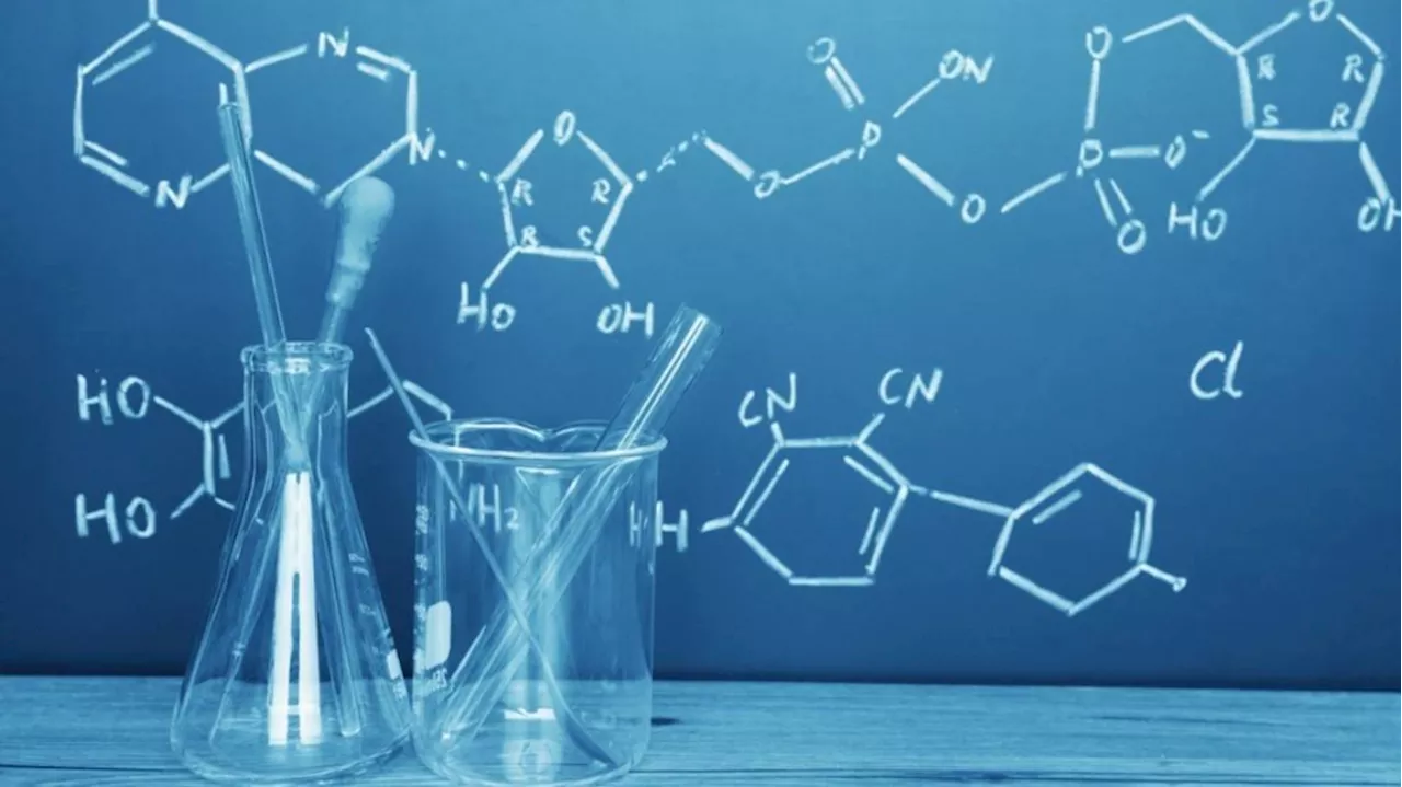 كسر قاعدة عمرها 100 عام يعيد كتابة الكيمياء ويغير تطور الأدوية
