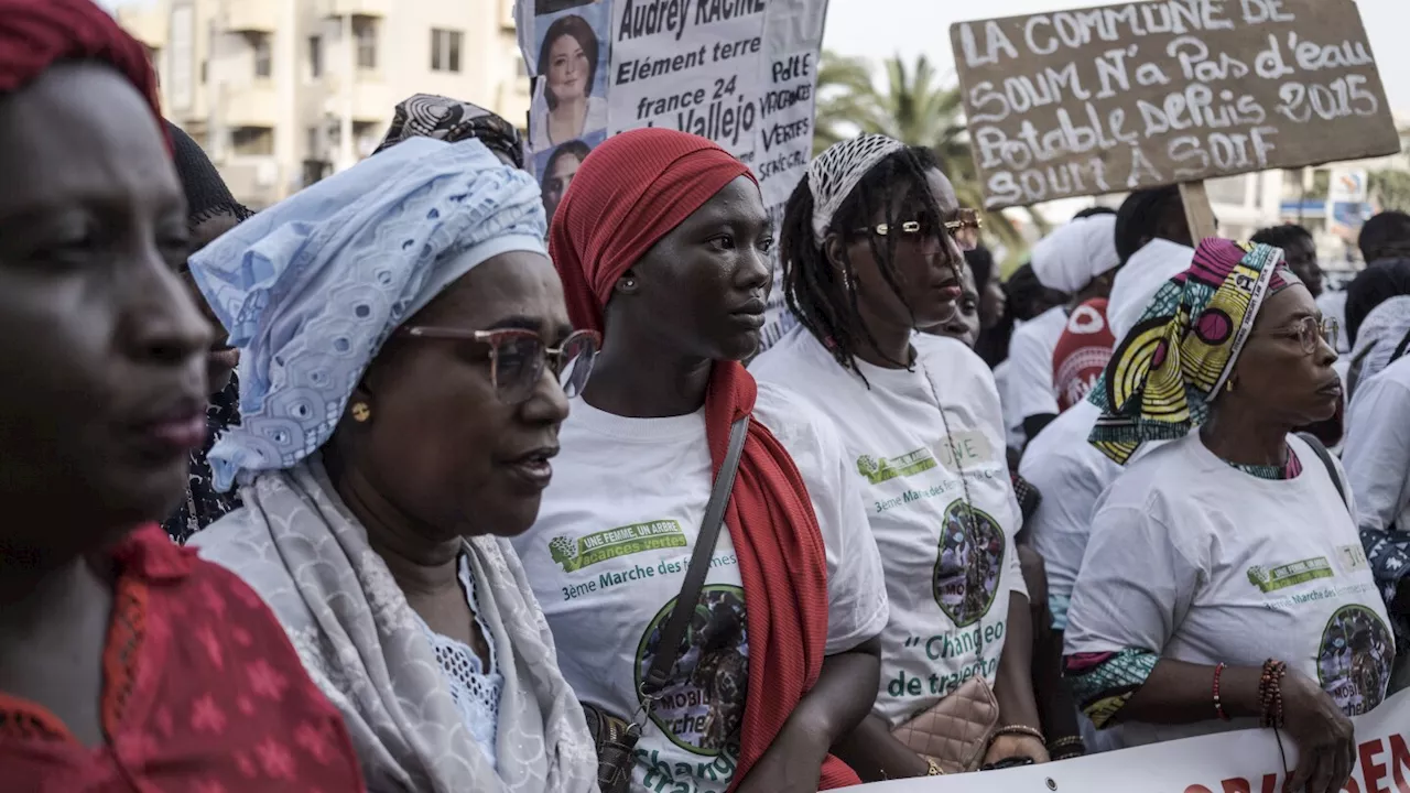 Senegalese women take aim at polluting countries in march for climate justice