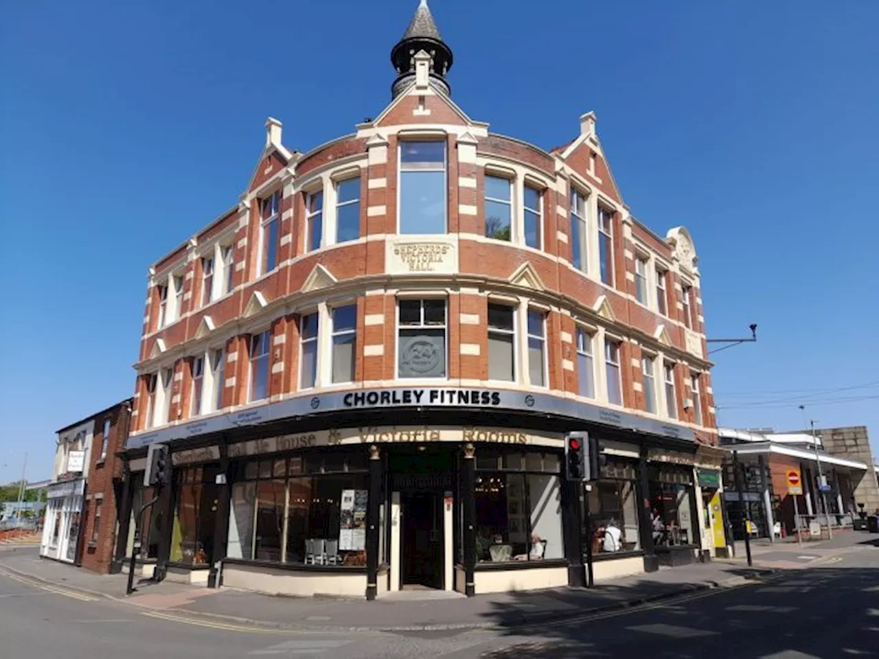 New book raises a glass to the rich history of pubs in Chorley