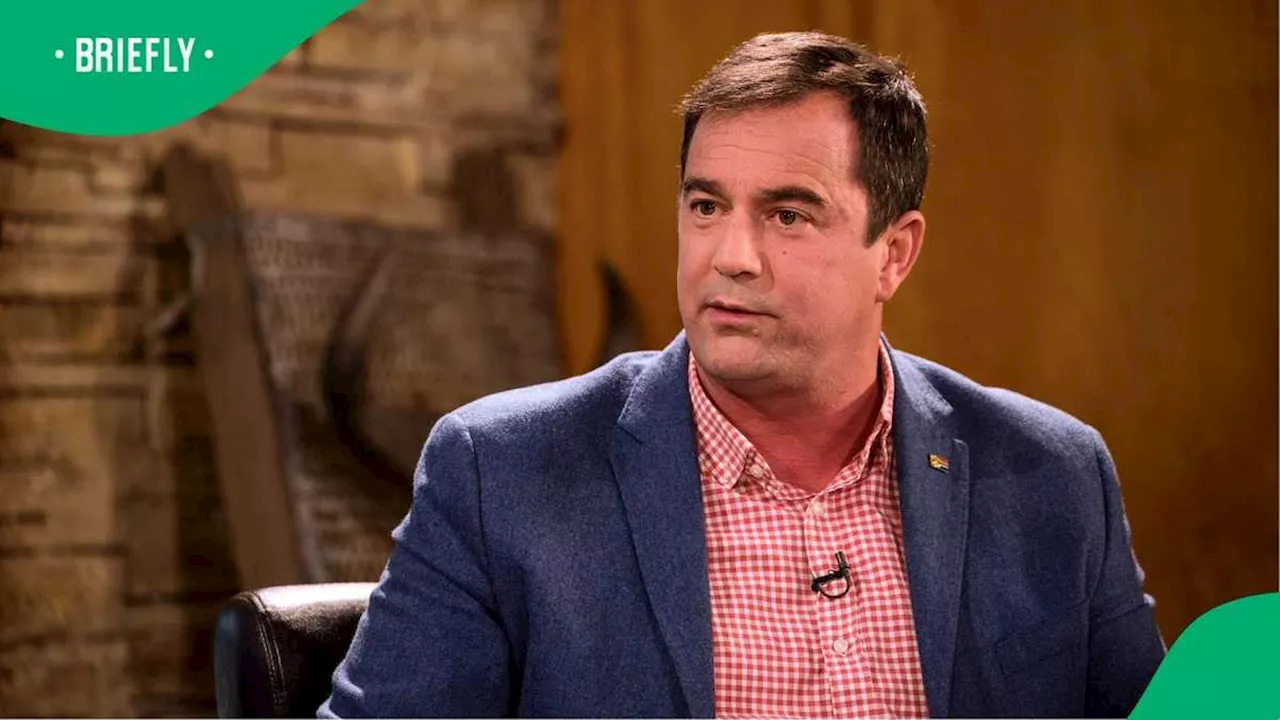 John Steenhuisen Plans to Further Studies, South Africans Praise Minister for Making a Change