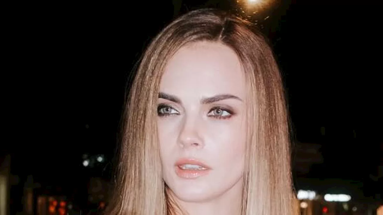 Cara Delevingne clarifies she is still sober as she recreates iconic 2000s moment with Renee Rapp...