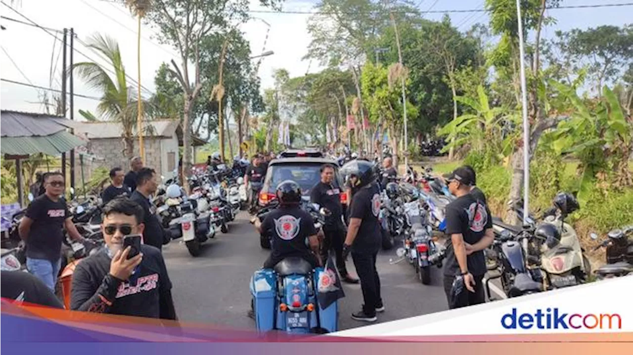 Rombongan Moge Harley Davidson Kawal Kampanye Koster-Giri dan Adi-Cipta