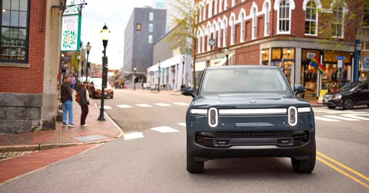 Rivian offers $3,000 off select EVs to gasoline, hybrid vehicle drivers