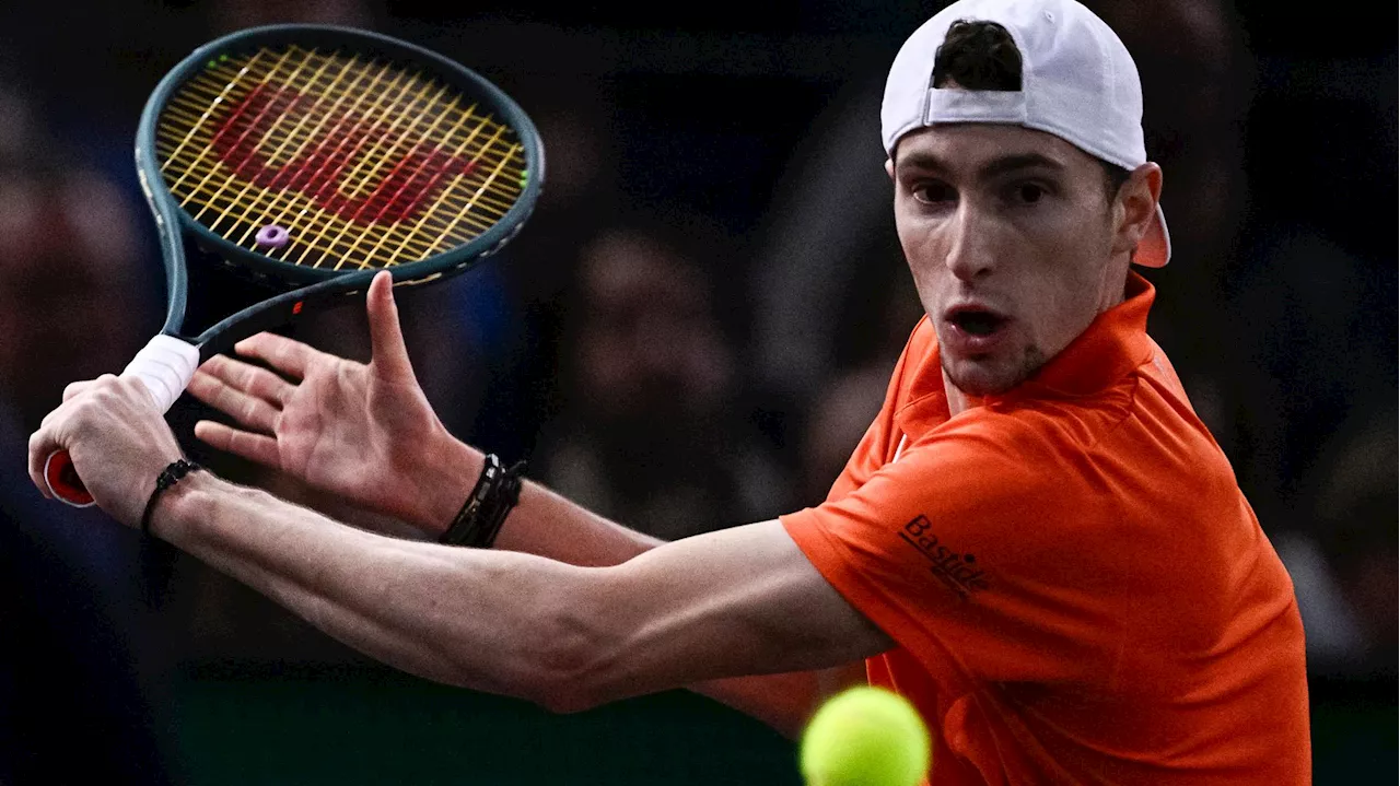 Tennis : Ugo Humbert s’incline contre Alexander Zverev en finale du Masters 1000 de Paris