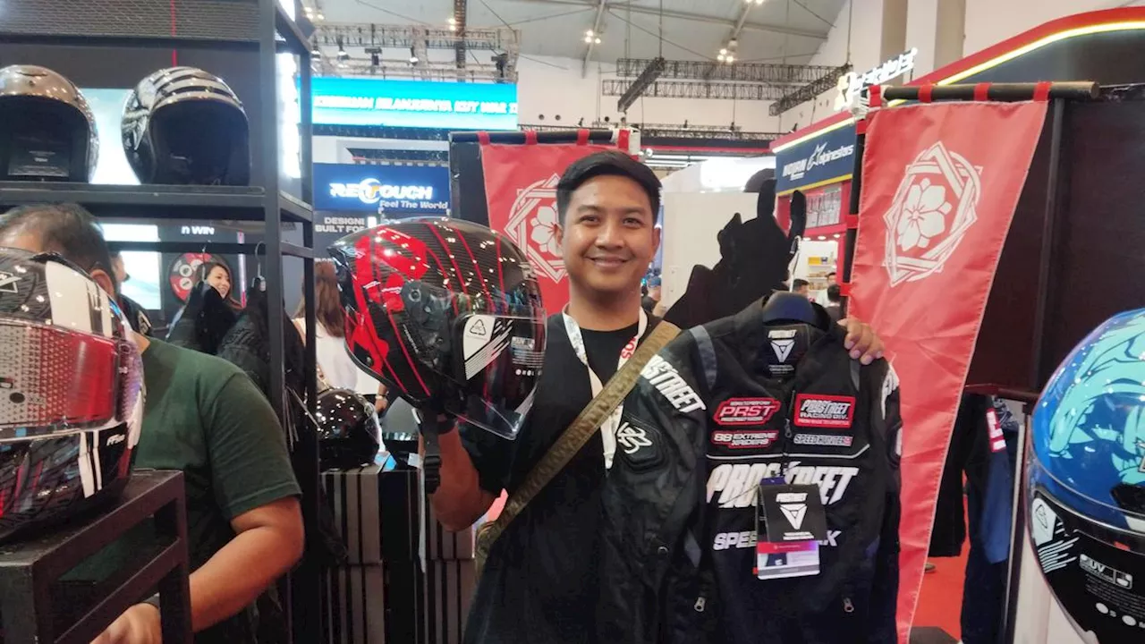 Cuma di IMOS 2024, Pengunjung bisa Beli Jaket Gratis Helm