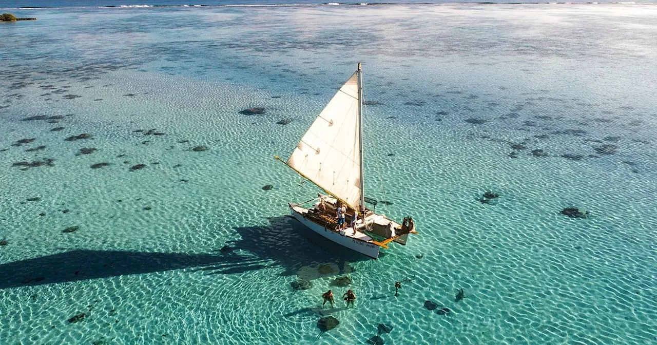 Tahiti: In Schräglage durch die Lagune