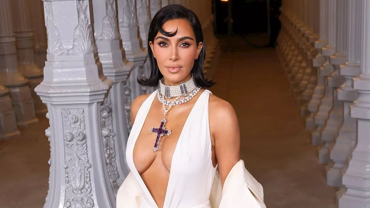 Kim Kardashian: Auftritt mit Dianas Kreuz-Anhänger