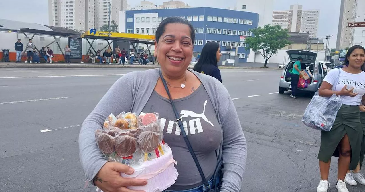 Enem 2024: chuvas atrapalham vendas de ambulantes no primeiro dia de provas em São Paulo