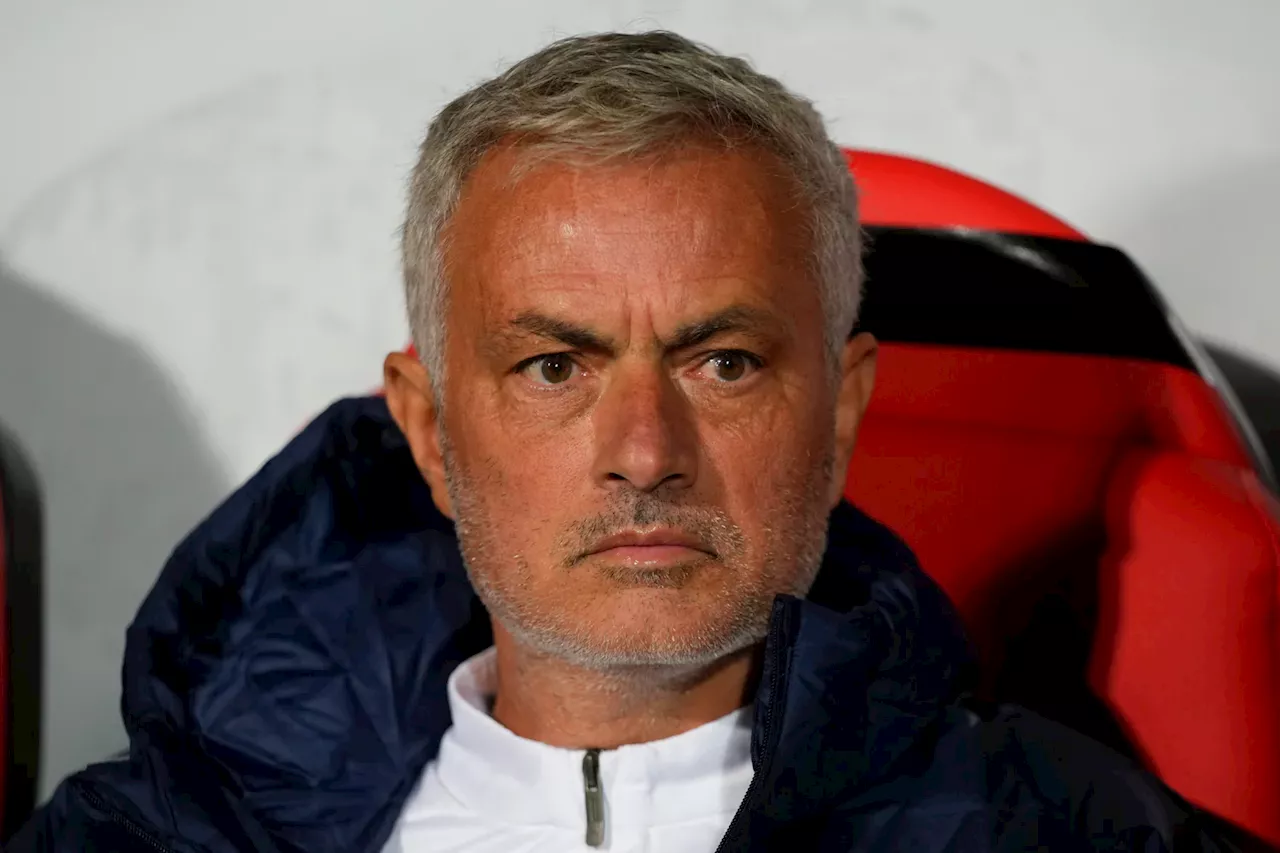 Mourinho med tirade mot VAR-dommer: – Han lukter vondt