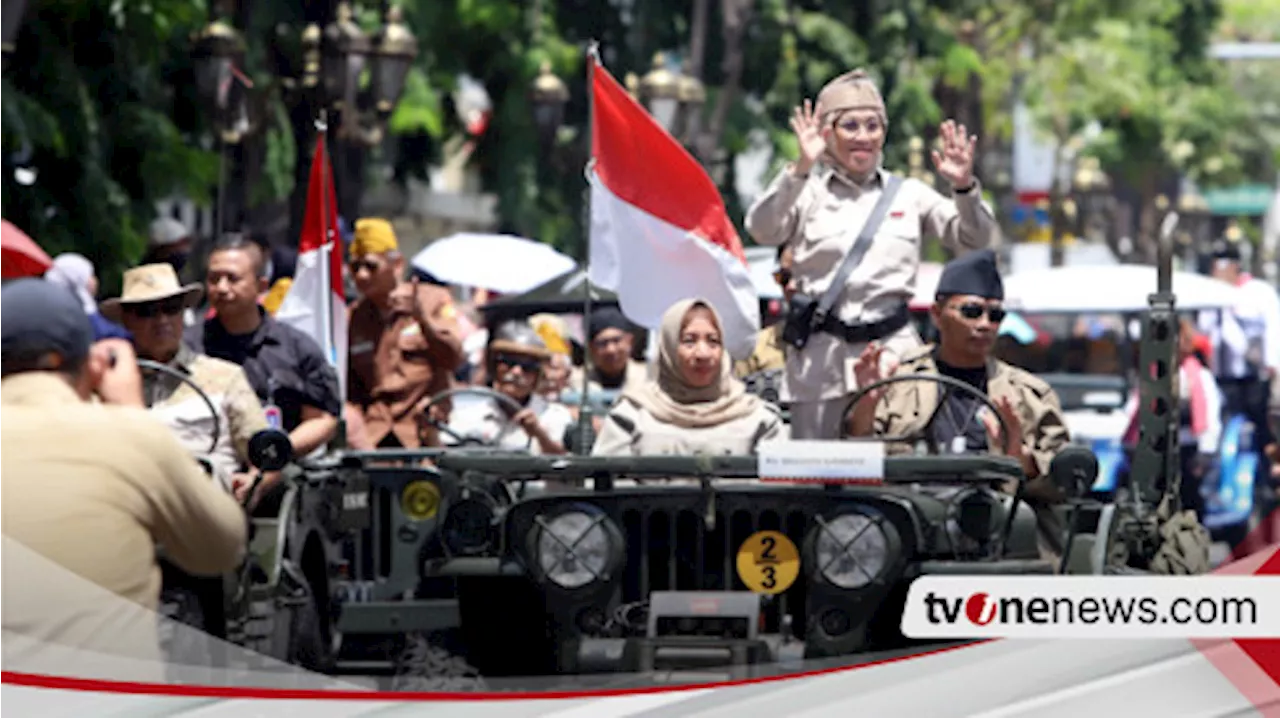 Sambut Hari Pahlawan, Aksi Tearikal Warnai Parade Juang yang Digelar Pemkot Surabaya