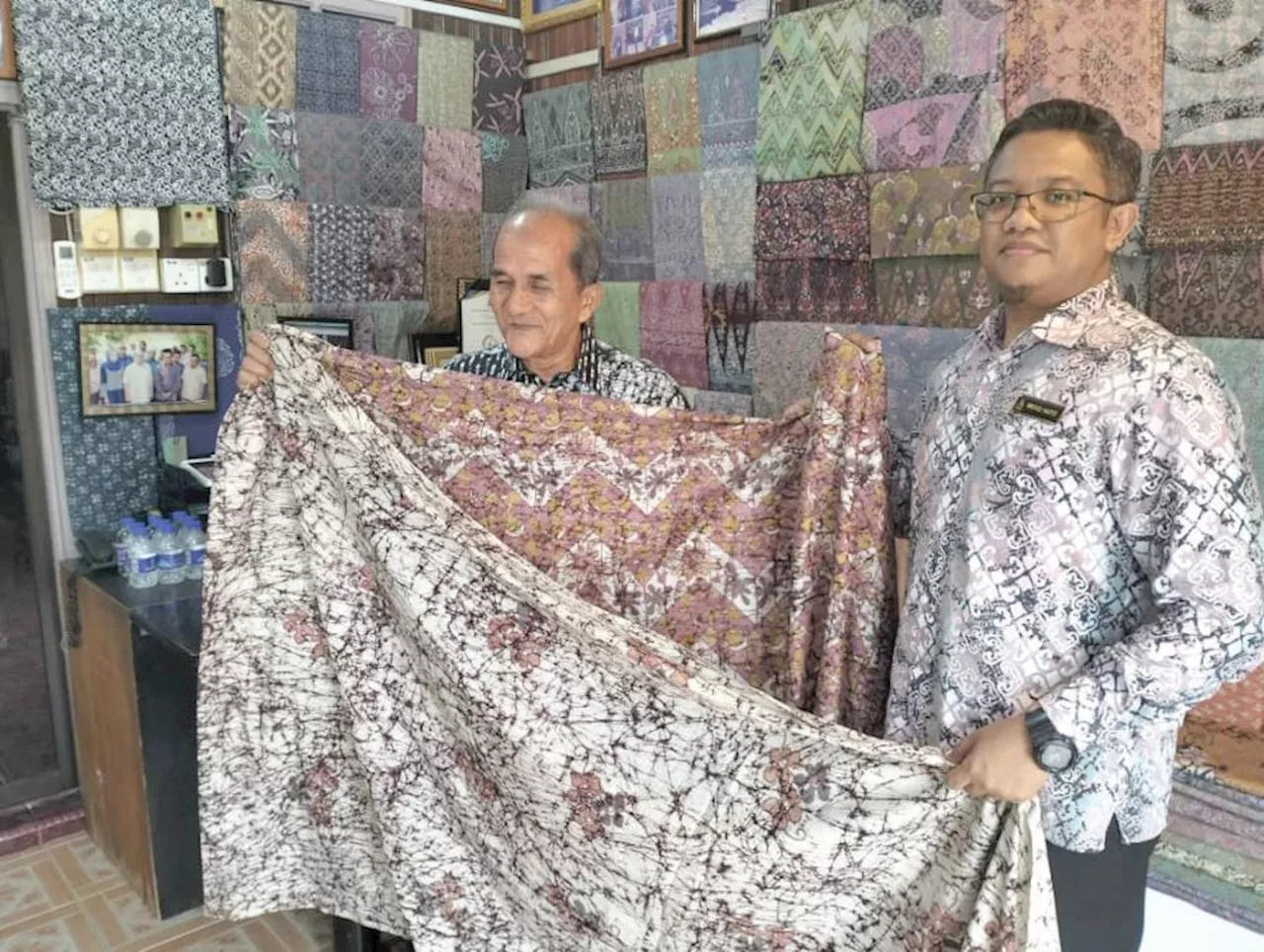 251 usahawan Kelantan manfaat aplikasi Craft On The Go promosi produk kraf