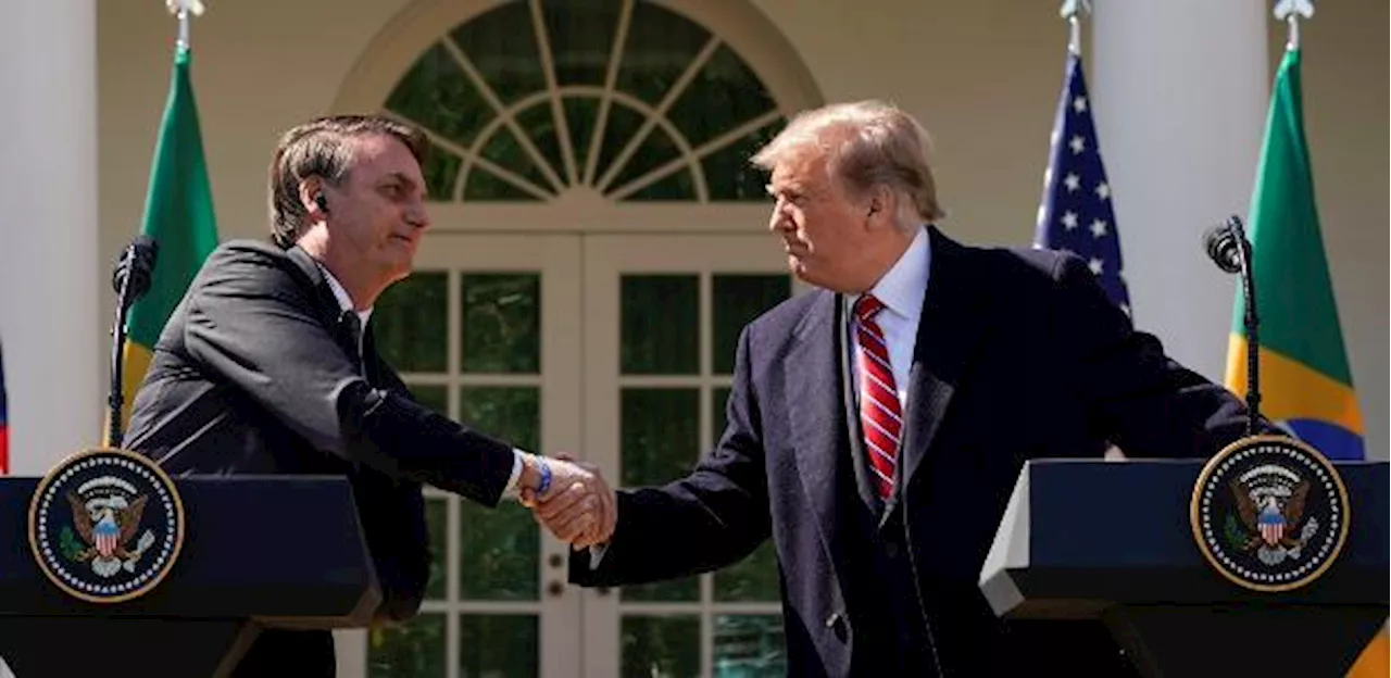 Bolsonaro declara apoio a Trump, governo teme pressão por anistia