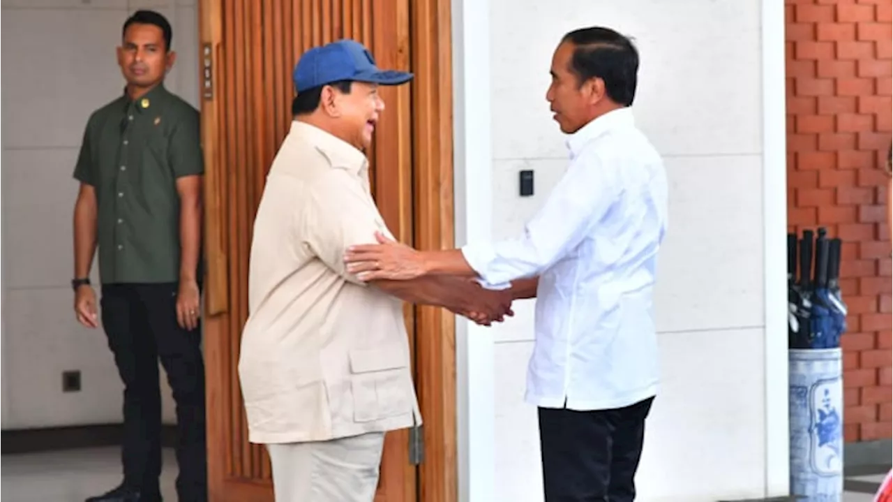 Prabowo Tiba di Solo, Diagendakan Bertemu Jokowi Malam Ini