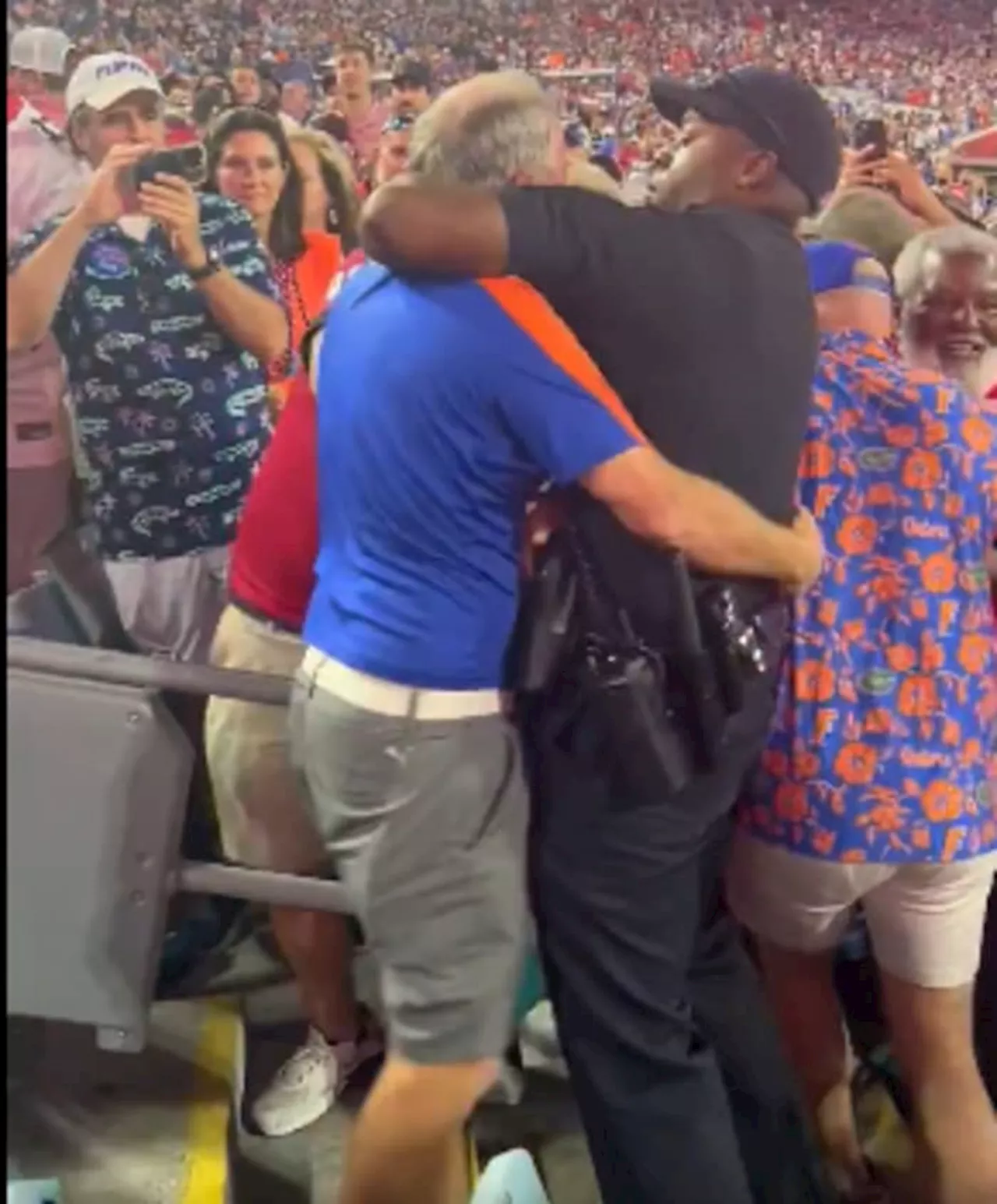 Viral video shows JSO officers punching spectators at Florida-Georgia game