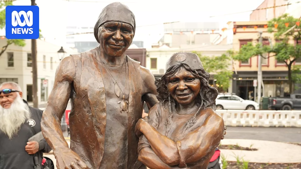 Statue Honoring Archie Roach and Ruby Hunter Unveiled in Melbourne