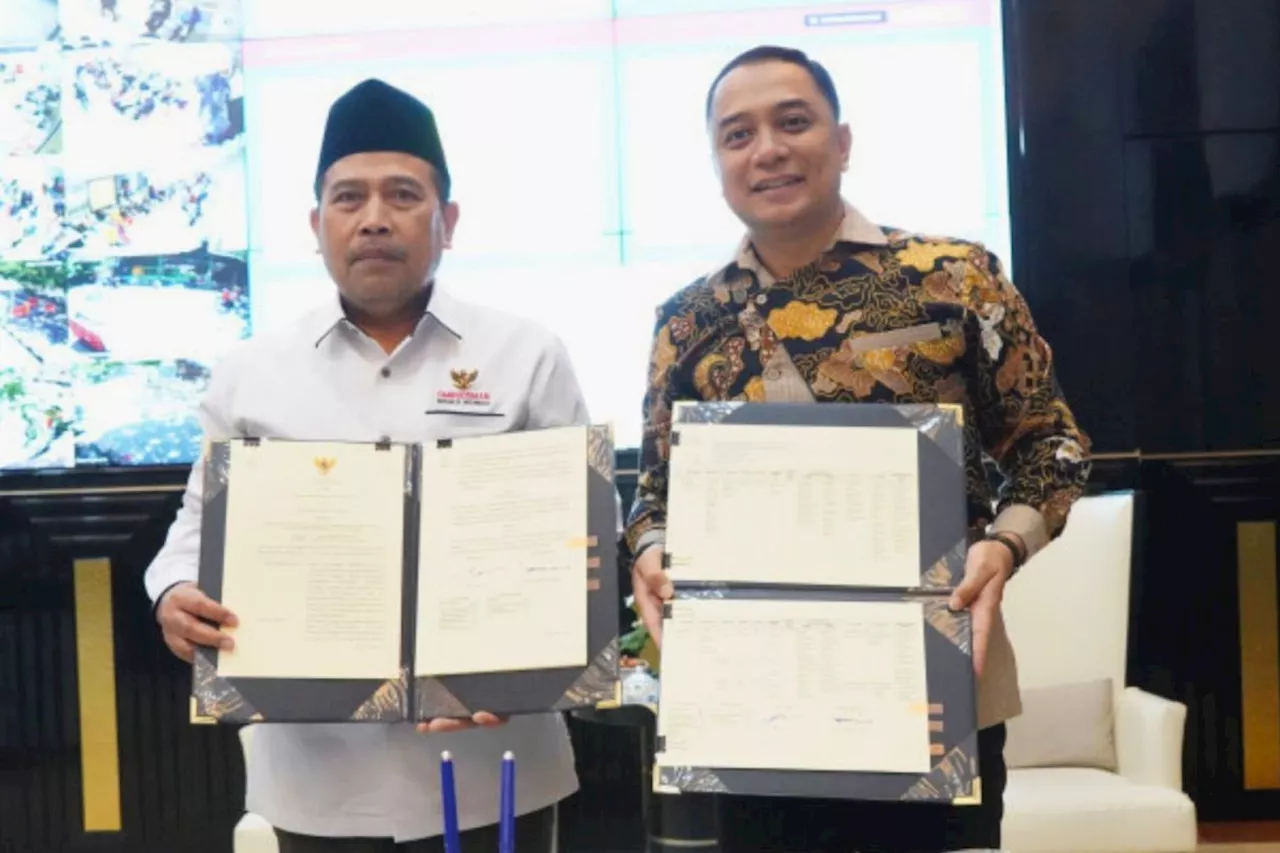 Ketua Ombudsman RI dan Wali Kota Surabaya Menandatangani Nota Kesepakatan Untuk Meningkatkan Pelayanan Publik