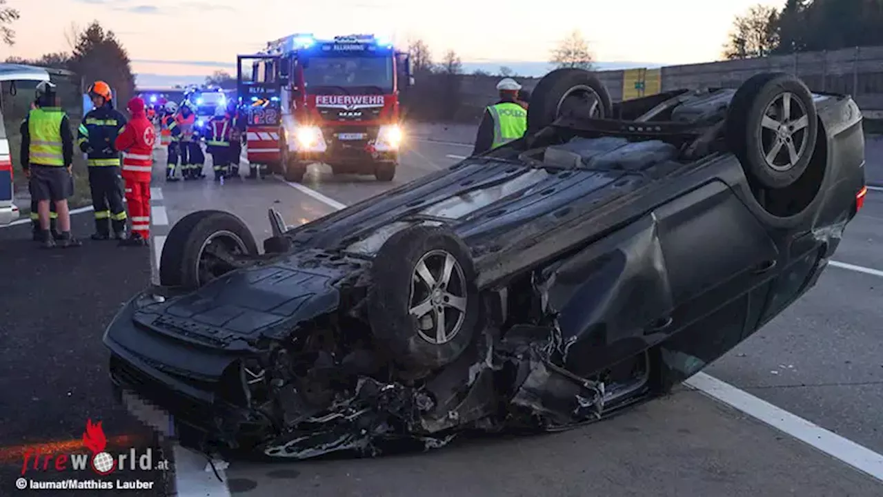 Oö: Auto nach Kollision auf A 1 bei Sipbachzell überschlagen → zwei Verletzte