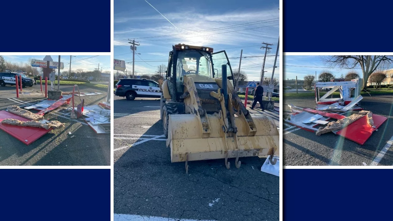 Thieves use construction equipment to steal entire ATM in Puyallup, WA