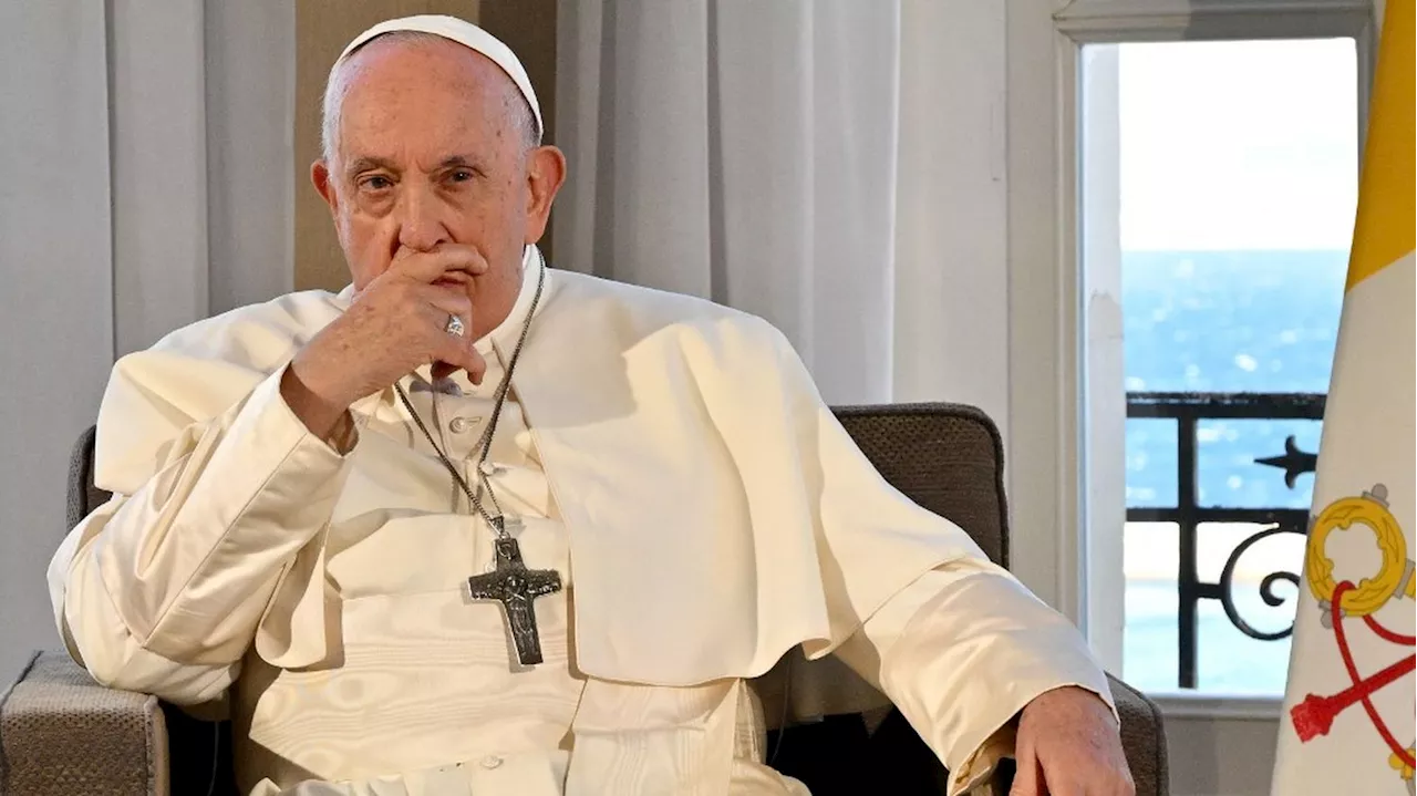 Fin de vie : le pape met en garde contre 'la perspective faussement digne d'une mort douce'