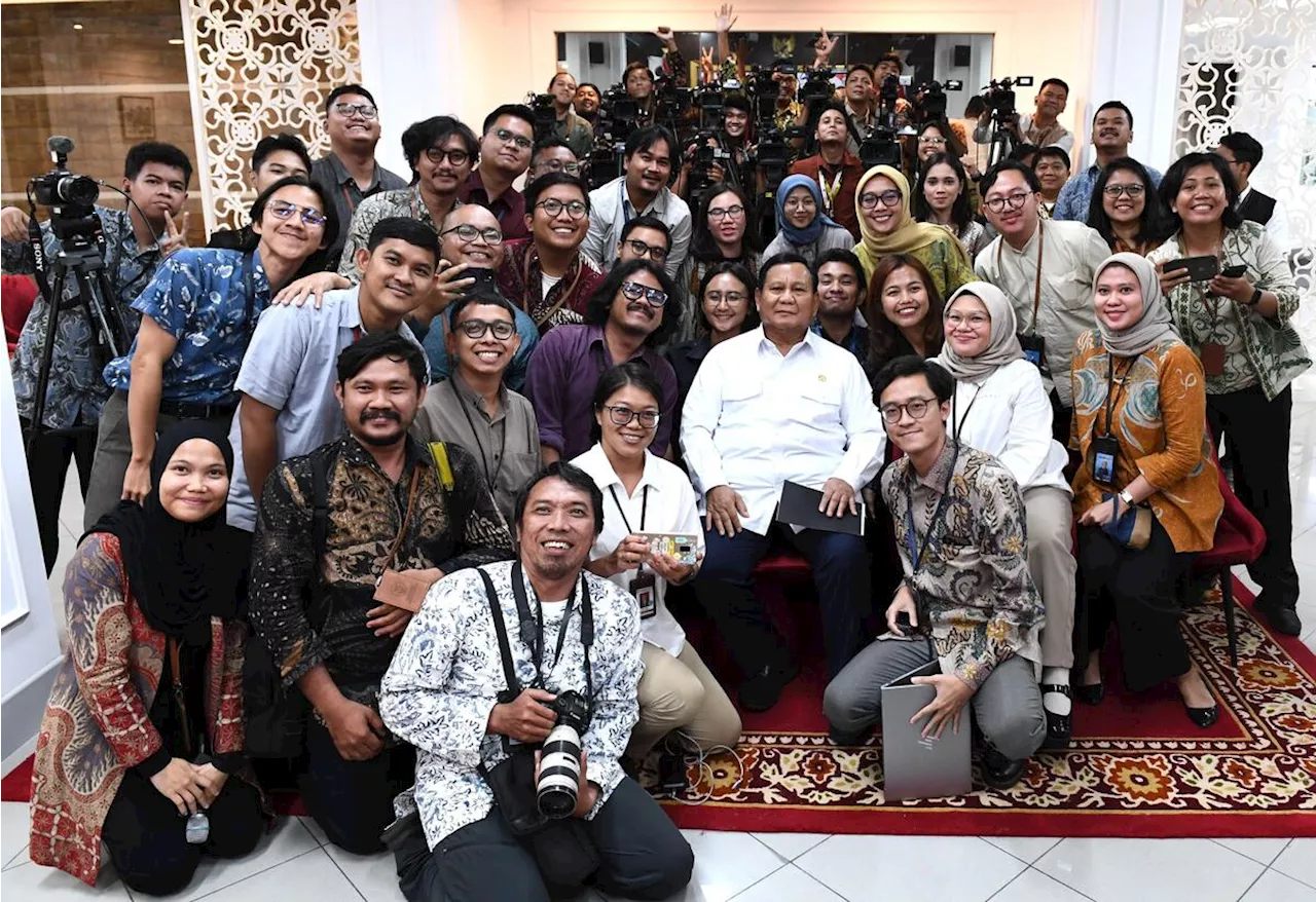 Harapan di Balik Momen Foto Bareng Presiden Prabowo dan Pewarta Istana