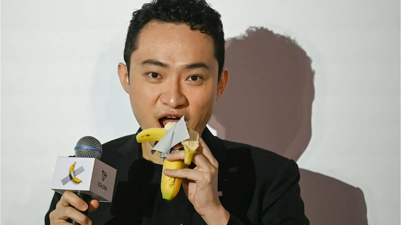 Justin Sun frisst die teuerste Banane der Welt für sechs Millionen Dollar