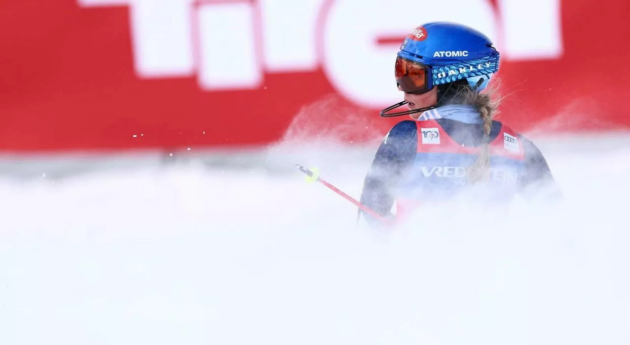 Sci, Mikaela Shiffrin cade a un passo dalle 100 vittorie in Coppa del Mondo: a Killington vince Sara Hector