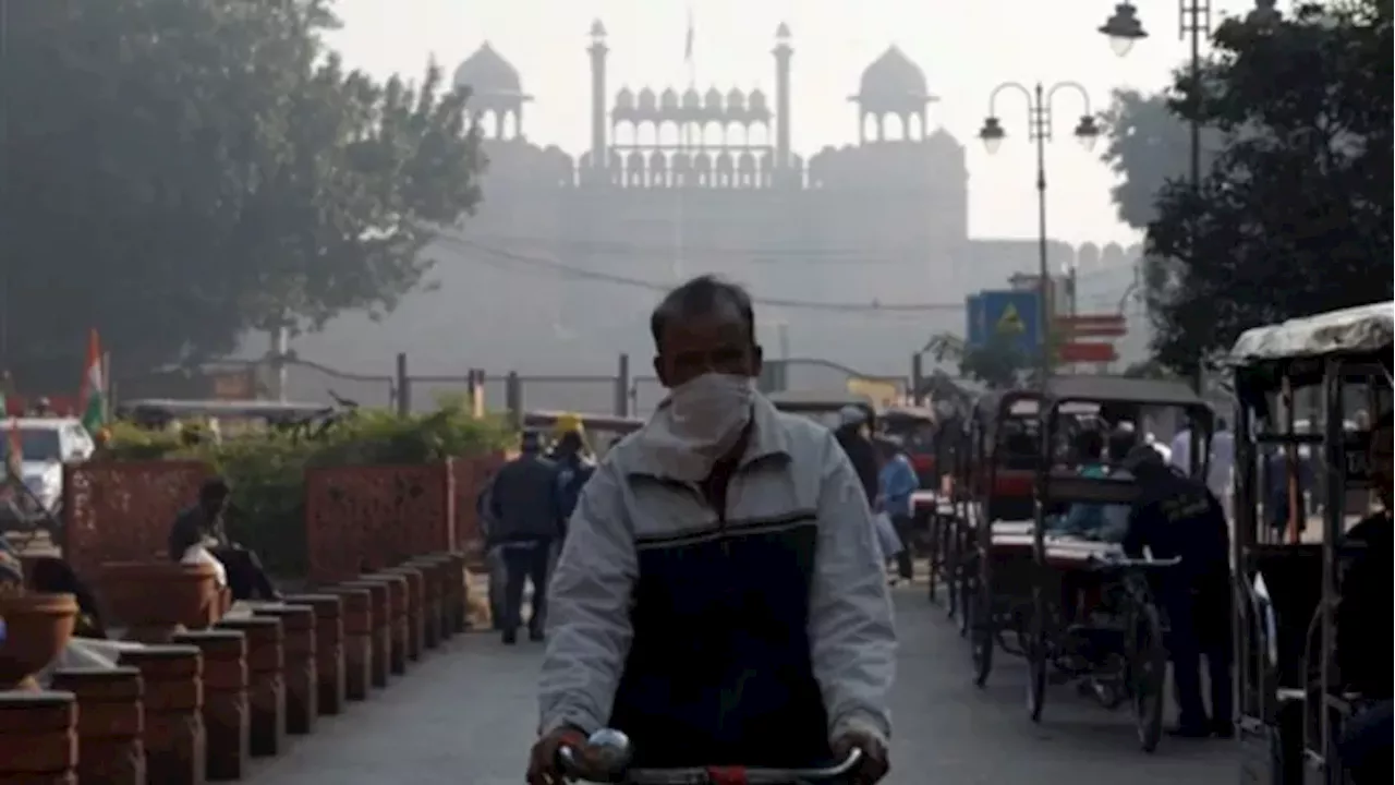 Delhi Pollution: दिल्ली की हवा जहरीली, मुंडका में आज AQI 604 दर्ज; देखें NCR का हाल