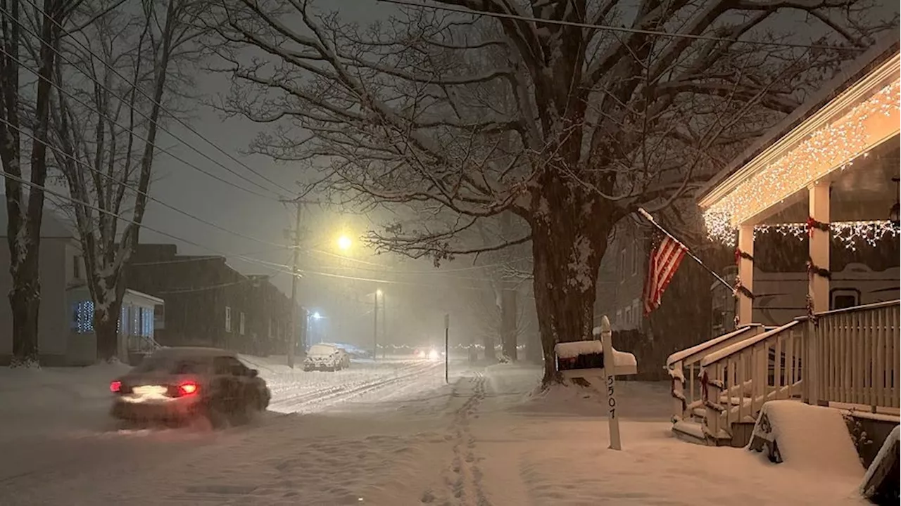 First major snowstorm blankets New York, threatens Midwest with dangerous cold